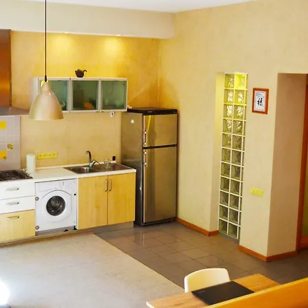 Help Ukrainian Volunteers - Not For Rent *
