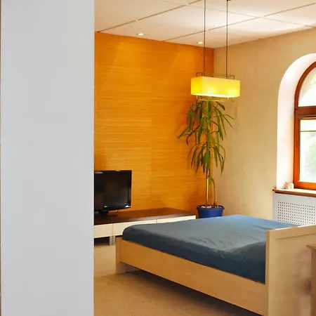 Help Ukrainian Volunteers - Not For Rent Apartment